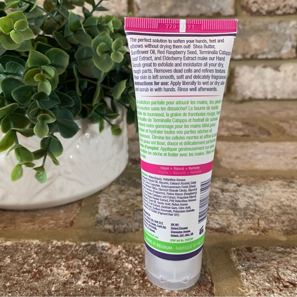 ✨$5✨ Human + Kind | Elderflower & Raspberry Moisturizing Hand Scrub - Picture 5 of 8